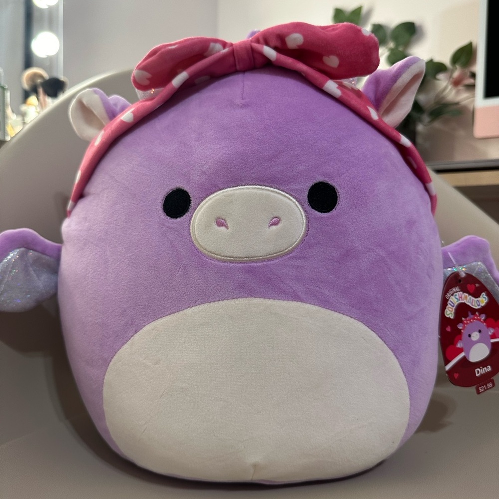 Squishmallows NWT Dina